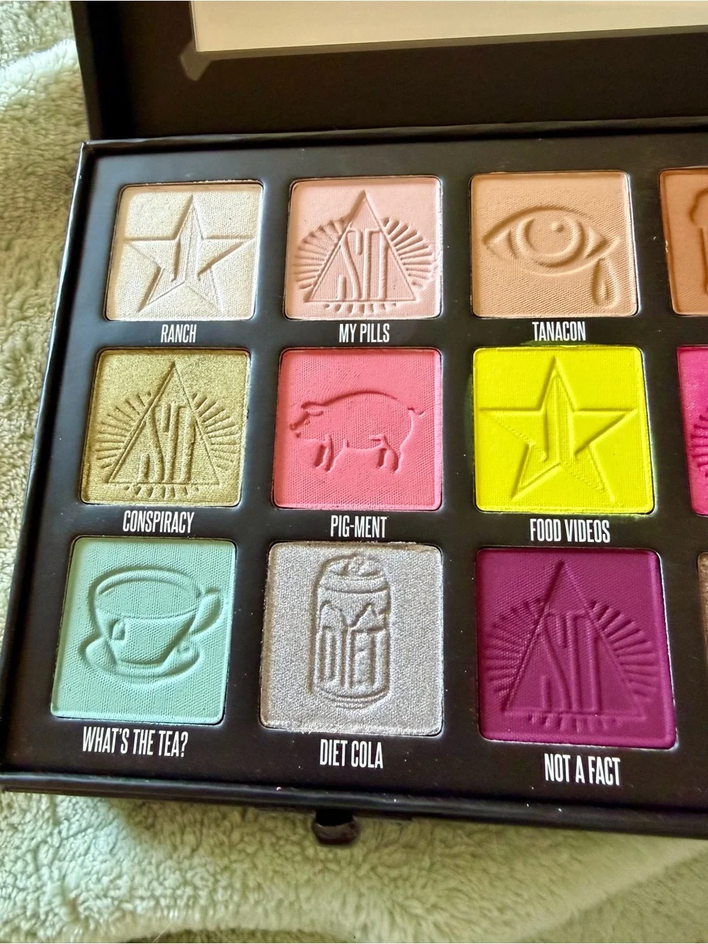 Jeffree Star x Shane Dawson Conspiracy Palette BNIB